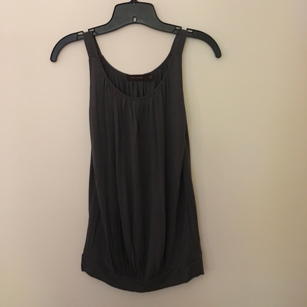 4 for $15 🛍️ The Limited tank top